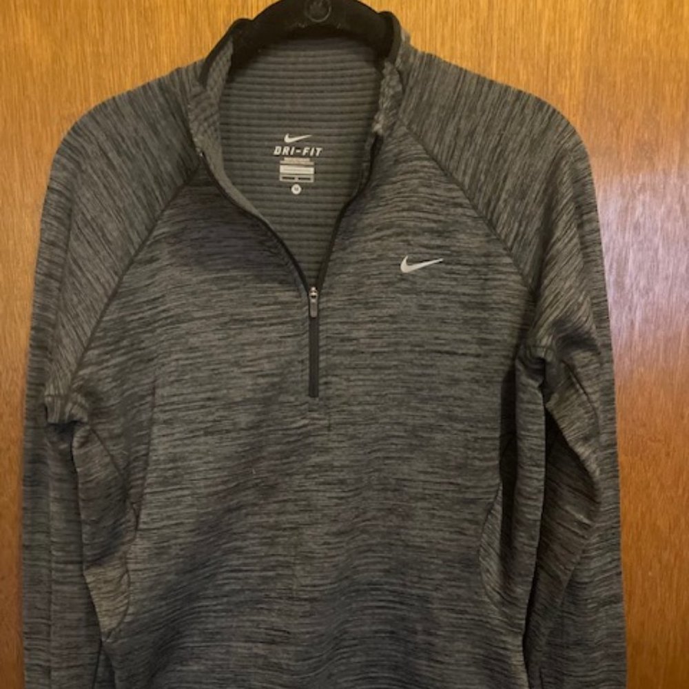 Nike grey quarter-zip  Dry-fit